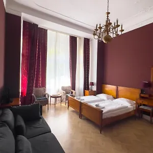 Hotel-maison Am Olivaer Platz Berlín