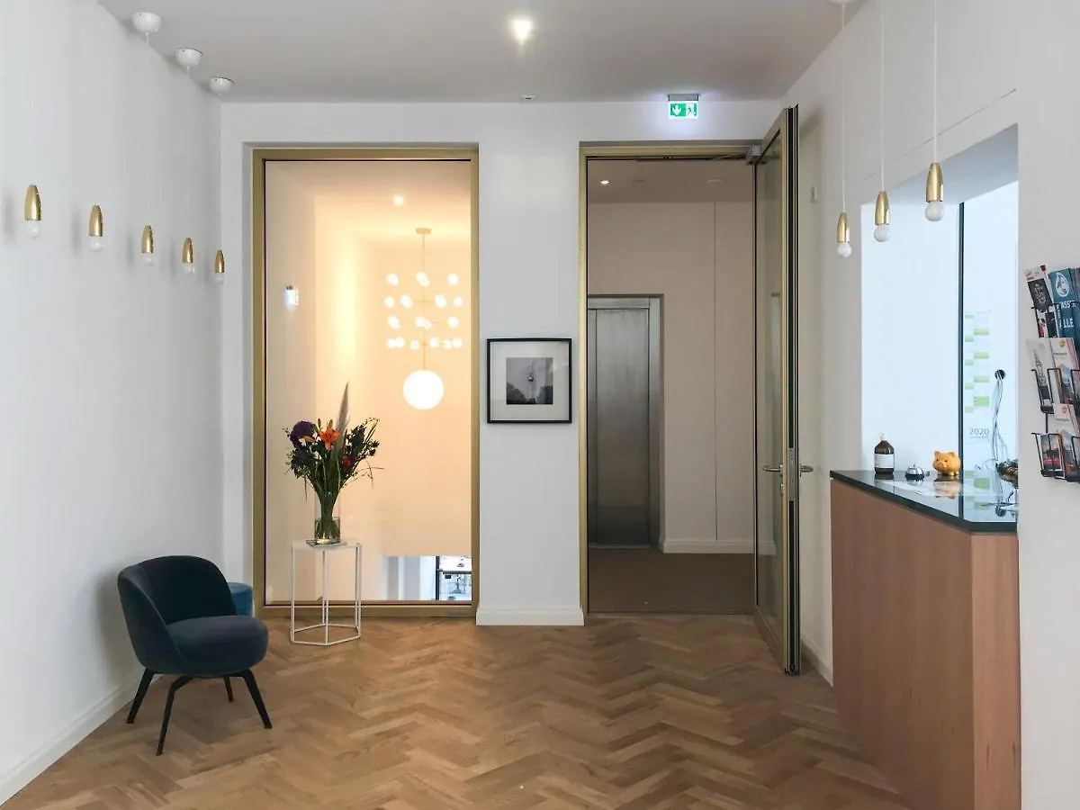 ***  Hotel Lindenufer Berlín Alemania